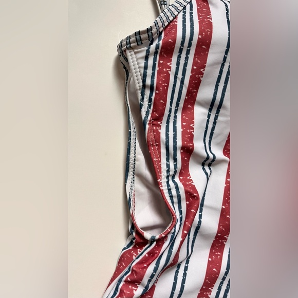 New Striped One Piece Swimsuit Women’s Medium - Picture 5 of 10